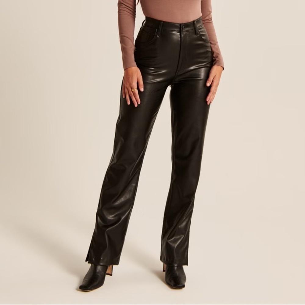 Abercrombie Split Hem Vegan Leather 90s Straight Pants (27L)